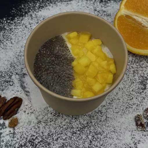 Каша рисовая на кокосовом молоке с манго и семенами чия, 180гр